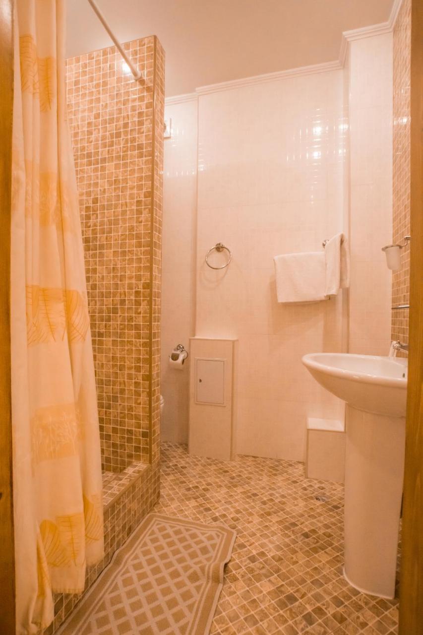 צ'יסינאו Hotel Apartments Adresa מראה חיצוני תמונה