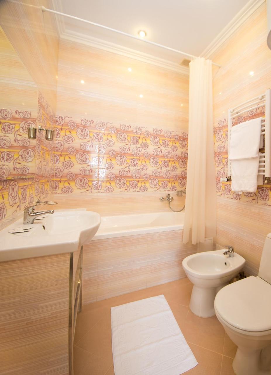 צ'יסינאו Hotel Apartments Adresa מראה חיצוני תמונה